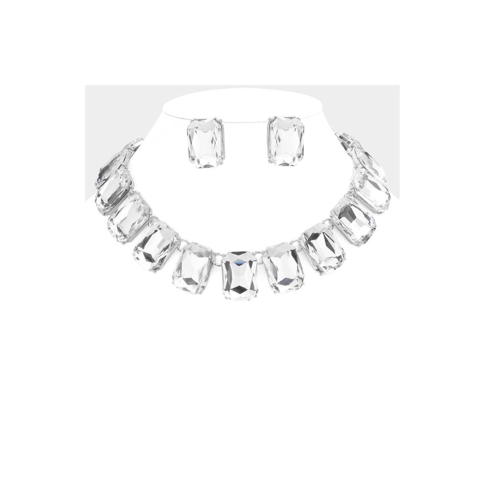 Elegant Silver Necklace and Earring Set